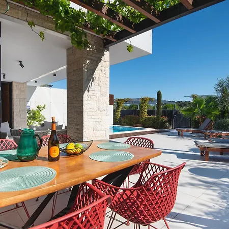 빌라 Maria Luisa *