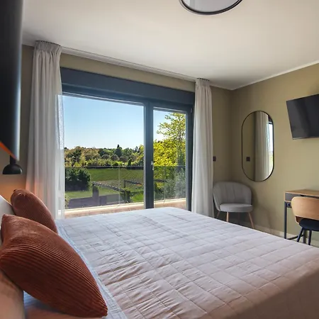 Βίλα Maria Luisa Πούλα