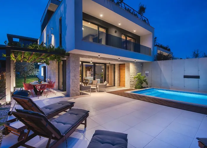 Villa Maria Luisa Pula